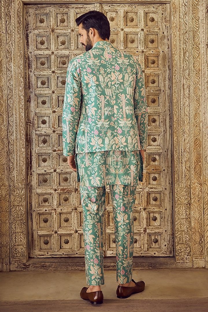 Green Chanderi Printed Bundi Jacket Set by Ridhi Mehra Men at Pernia's Pop Up Shop