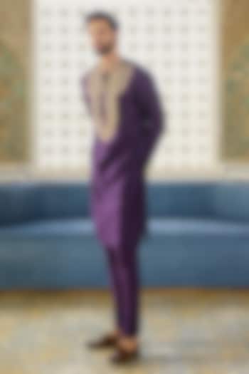 Purple Chanderi Embroidered Kurta Set by Ridhi Mehra Men at Pernia's Pop Up Shop