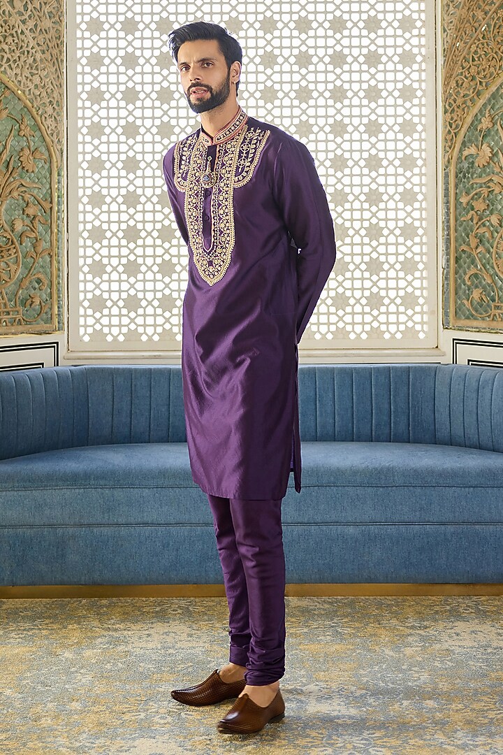 Purple Chanderi Embroidered Kurta Set by Ridhi Mehra Men at Pernia's Pop Up Shop