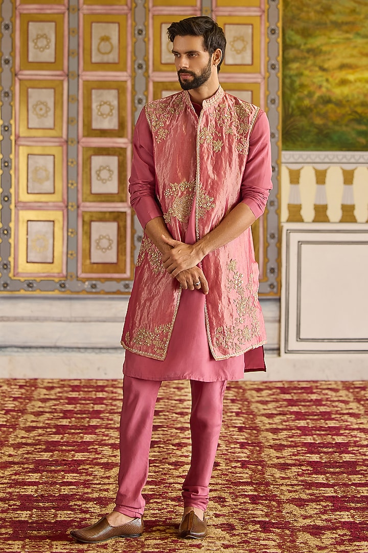 Fuchsia & Gold Tissue Embroidered Bundi Jacket Set by Ridhi Mehra Men at Pernia's Pop Up Shop