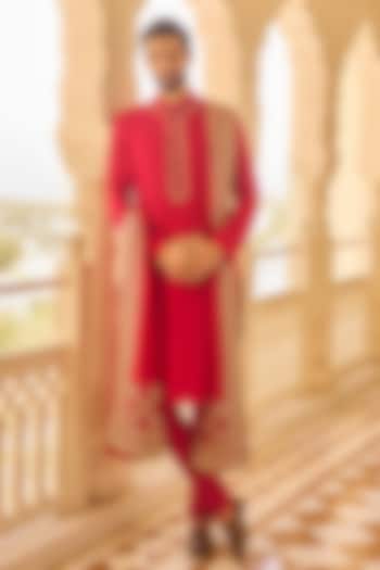Red Tussar Silk Embroidered Kurta Set by Ridhi Mehra Men at Pernia's Pop Up Shop