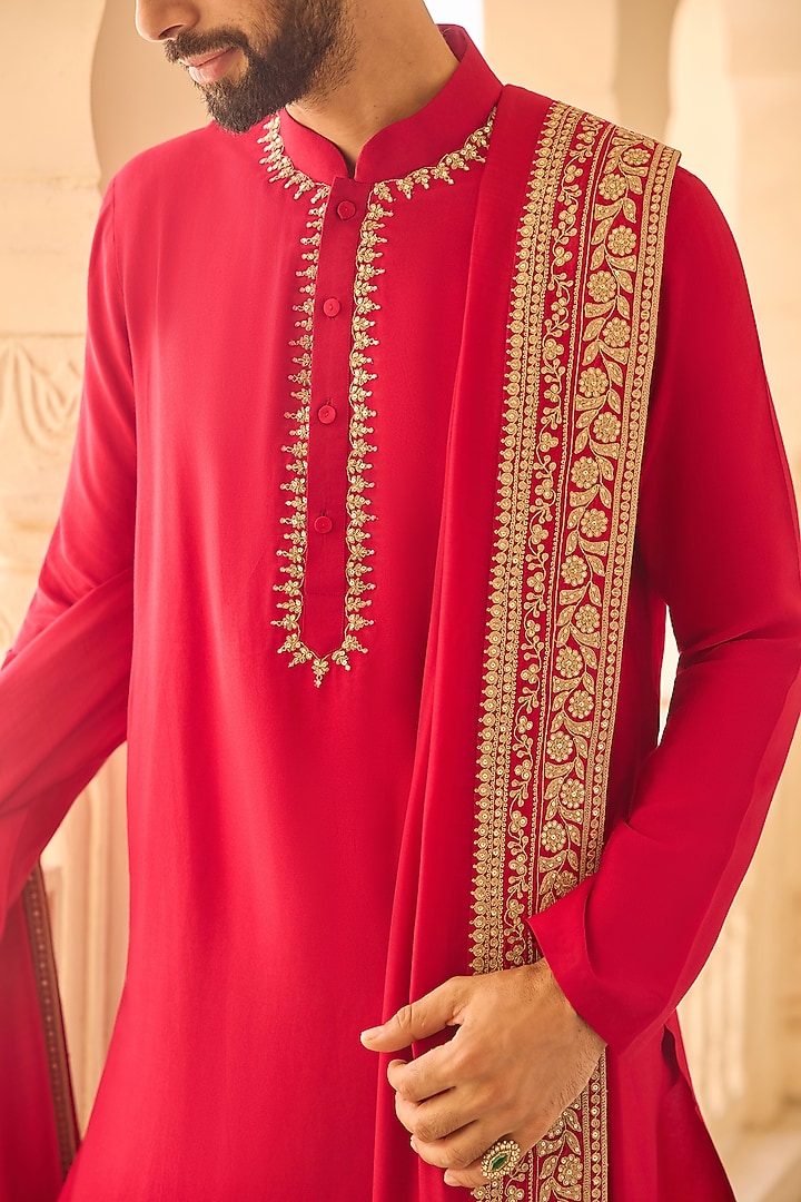 Red Tussar Silk Embroidered Kurta Set by Ridhi Mehra Men at Pernia's Pop Up Shop