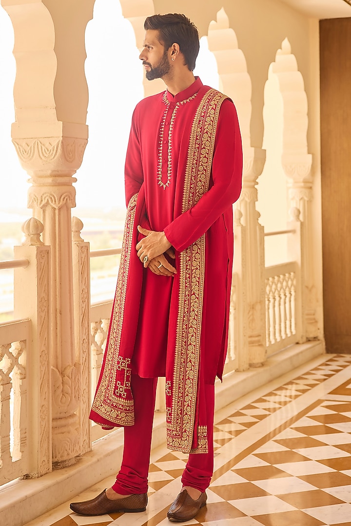 Red Tussar Silk Embroidered Kurta Set by Ridhi Mehra Men at Pernia's Pop Up Shop