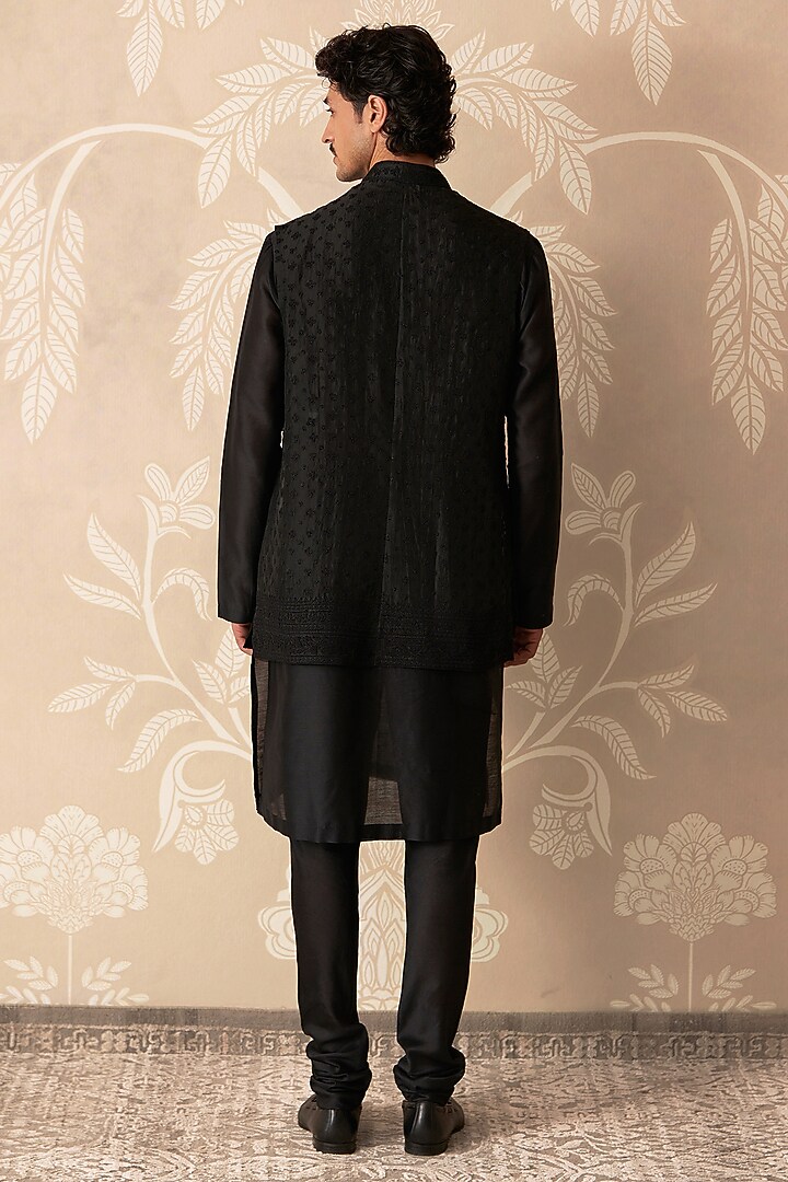 Black Organza Embroidered Bundi Jacket Set by Ridhi Mehra Men at Pernia's Pop Up Shop