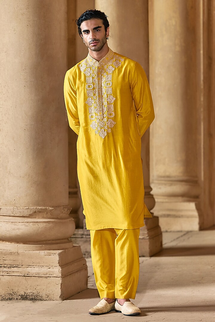 Yellow Chanderi Embroidered Kurta Set by Ridhi Mehra Men at Pernia's Pop Up Shop