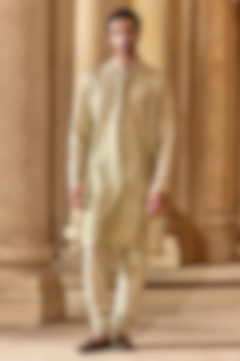Light Beige Chanderi Embroidered Kurta Set by Ridhi Mehra Men at Pernia's Pop Up Shop