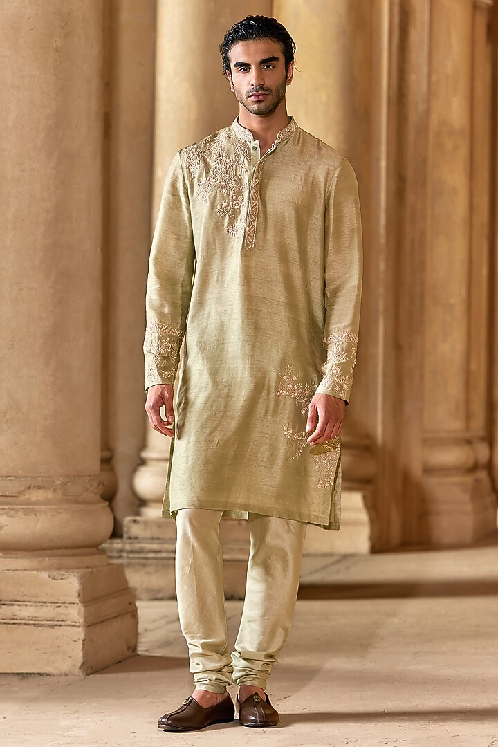 Light Beige Chanderi Embroidered Kurta Set by Ridhi Mehra Men at Pernia's Pop Up Shop