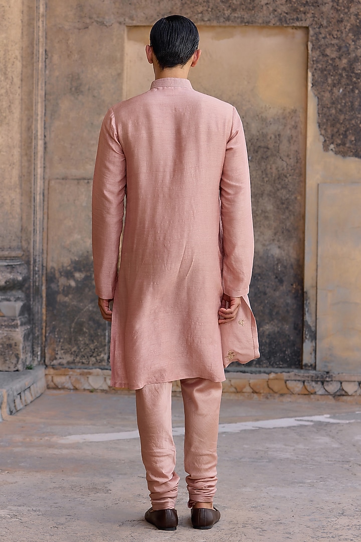 Dusky Pink Silk Embroidered Kurta Set by Ridhi Mehra Men at Pernia's Pop Up Shop