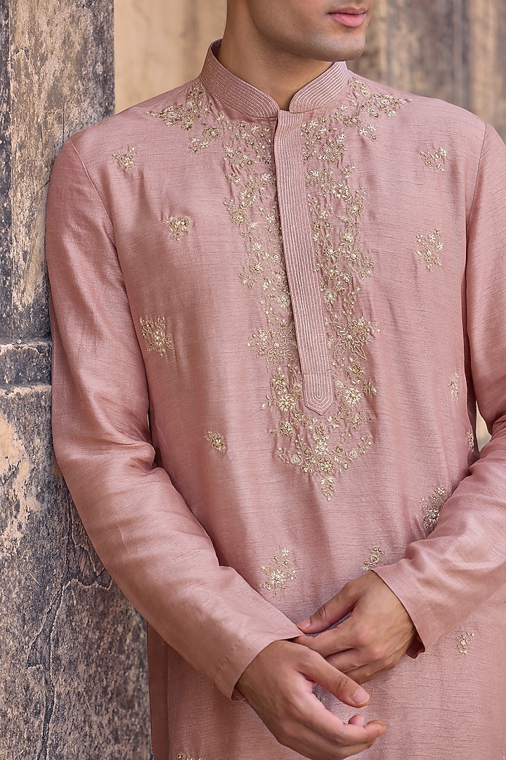 Dusky Pink Silk Embroidered Kurta Set by Ridhi Mehra Men at Pernia's Pop Up Shop