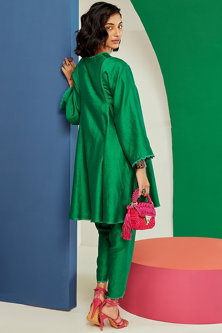 Dark Green Chanderi Kurta Set by Ridhi Mehra Pret at Pernia's Pop Up Shop