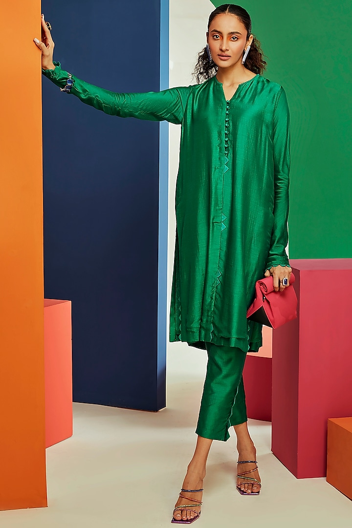 Green Silk Kurta Set by Ridhi Mehra Pret