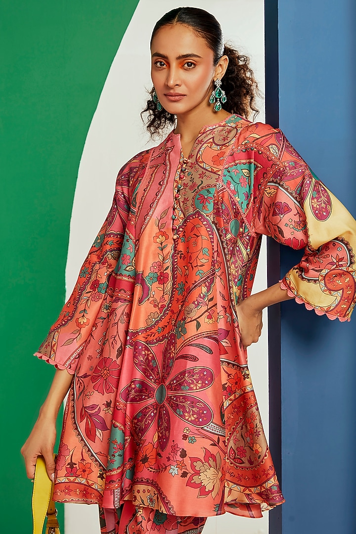 Multi-Colored Chanderi Printed Kurta Set by Ridhi Mehra Pret at Pernia's Pop Up Shop