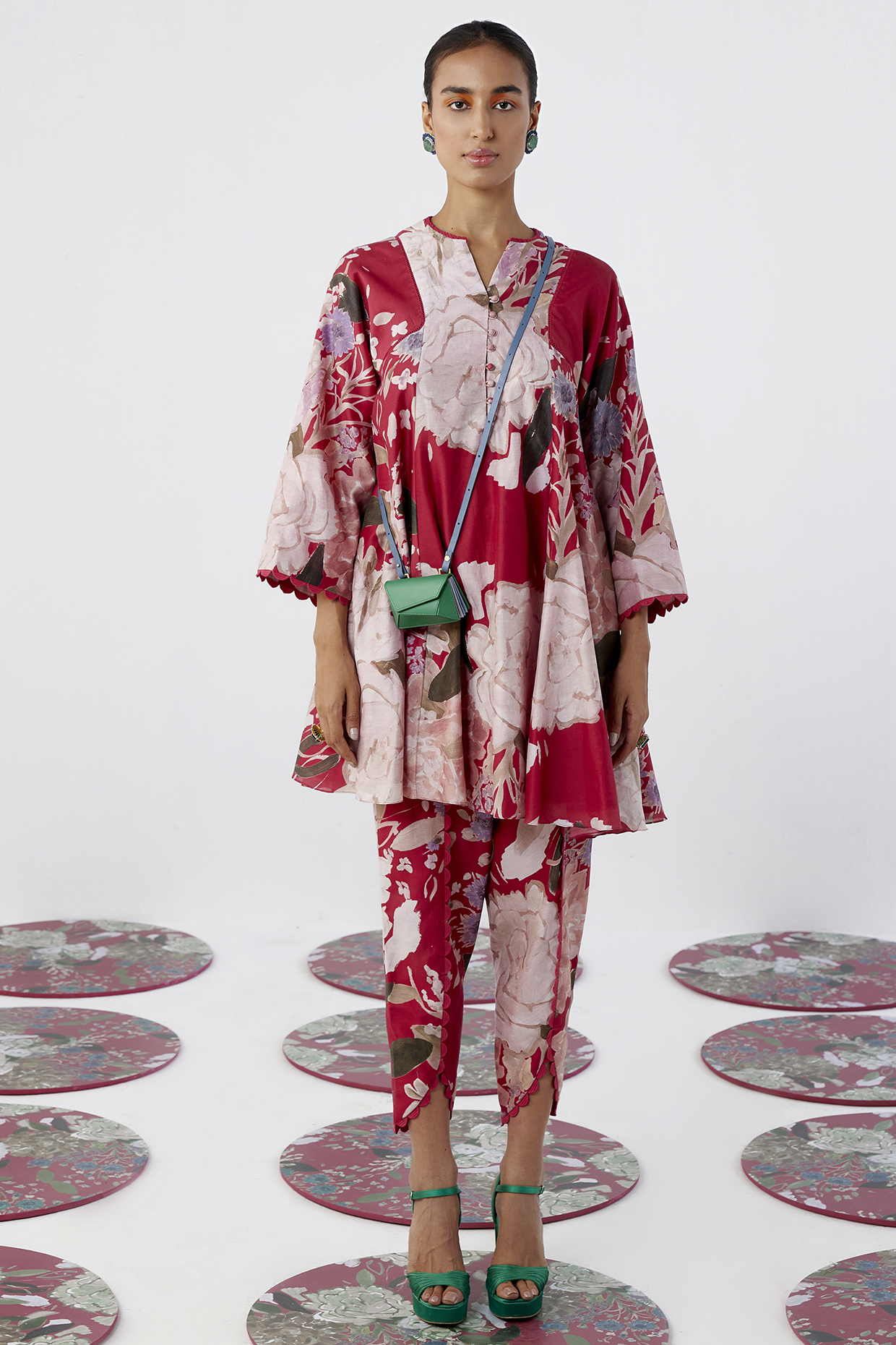 Red Chanderi Printed Kurta Set by Ridhi Mehra Pret at Pernia's Pop Up Shop
