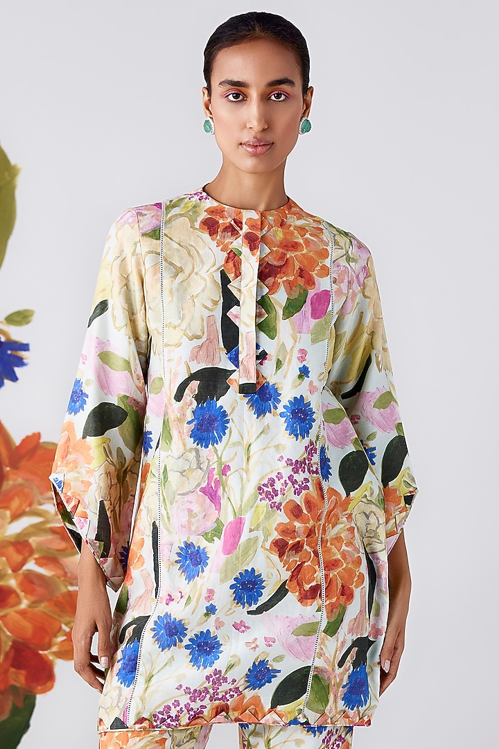 Multi-Colored Chanderi Printed Kurta Set by Ridhi Mehra Pret at Pernia's Pop Up Shop
