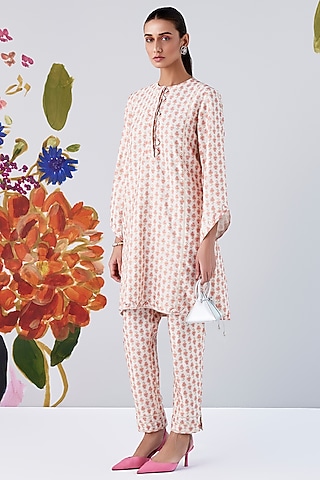 Ivory Chanderi Printed Kurta Set by Ridhi Mehra Pret