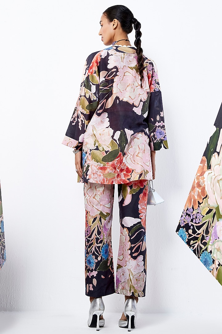 Multi-Colored Chanderi Cape Set by Ridhi Mehra Pret at Pernia's Pop Up Shop
