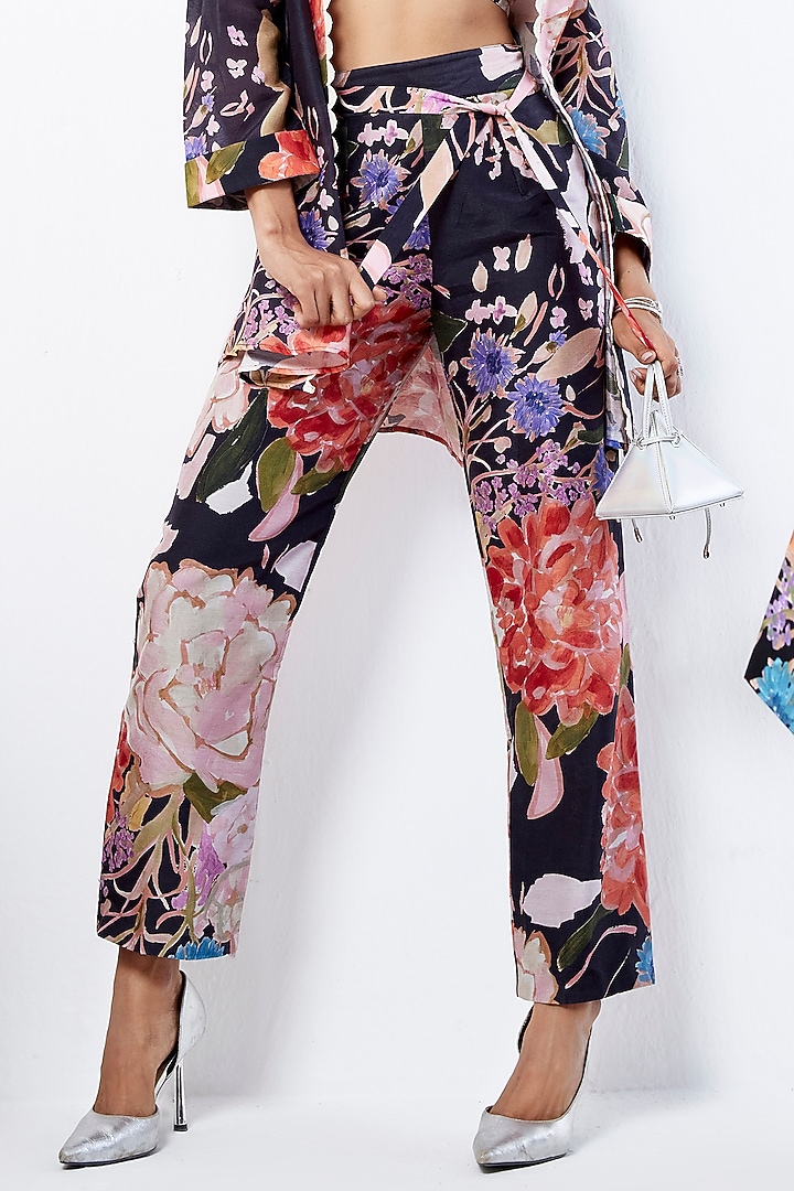 Multi-Colored Chanderi Cape Set by Ridhi Mehra Pret at Pernia's Pop Up Shop