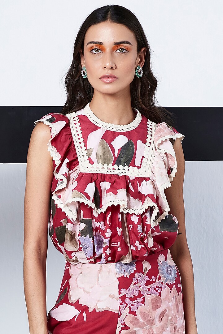 Red Chanderi Printed Co-Ord Set by Ridhi Mehra Pret at Pernia's Pop Up Shop