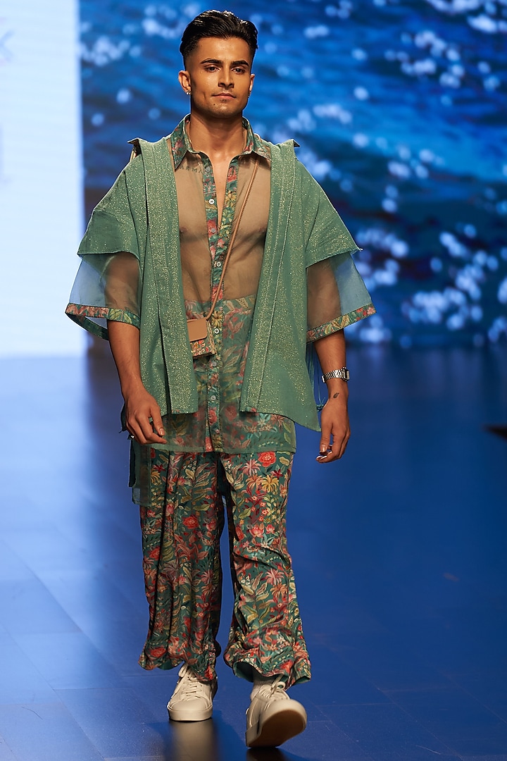 Tiffany Blue Printed Pant Set by Rishi & Vibhuti Men