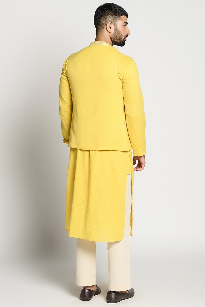 Cadmium Yellow Linen Kurta With Jacket by Rishi & Vibhuti Men at Pernia's Pop Up Shop