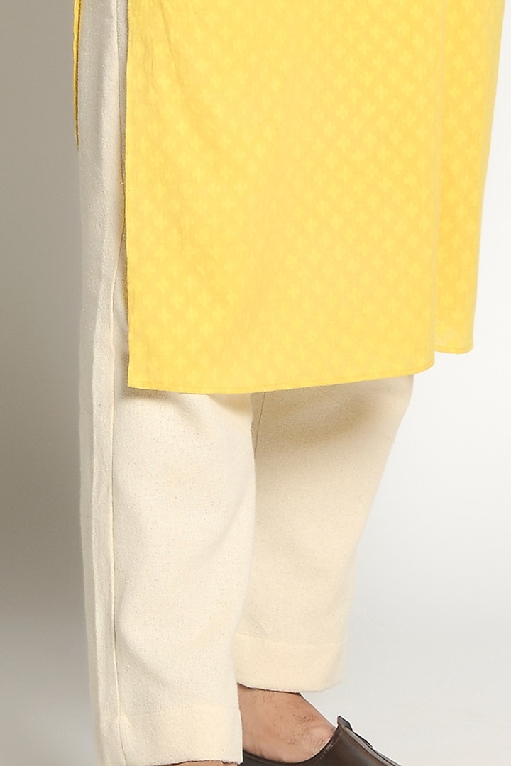 Cadmium Yellow Linen Kurta With Bomber Jacket by Rishi & Vibhuti Men at Pernia's Pop Up Shop