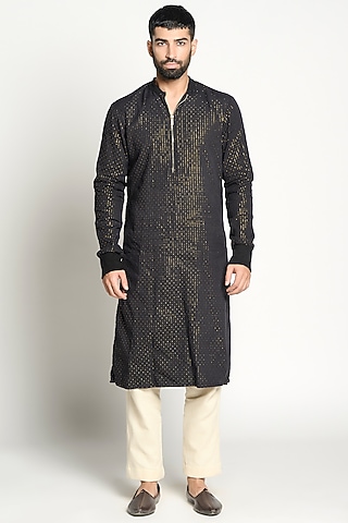 Black Linen Kurta by Rishi & Vibhuti Men