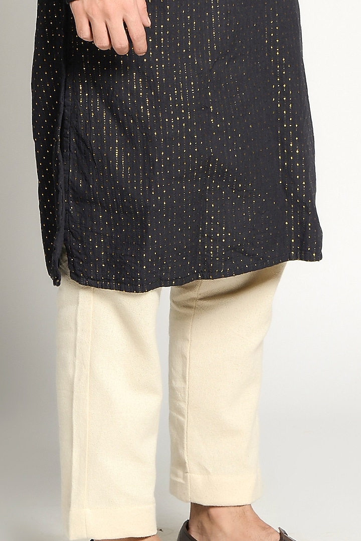 Black Linen Kurta by Rishi & Vibhuti Men at Pernia's Pop Up Shop