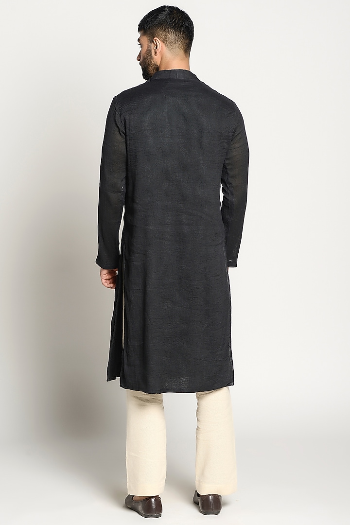 Black & Gold Linen Jacket Kurta by Rishi & Vibhuti Men at Pernia's Pop Up Shop
