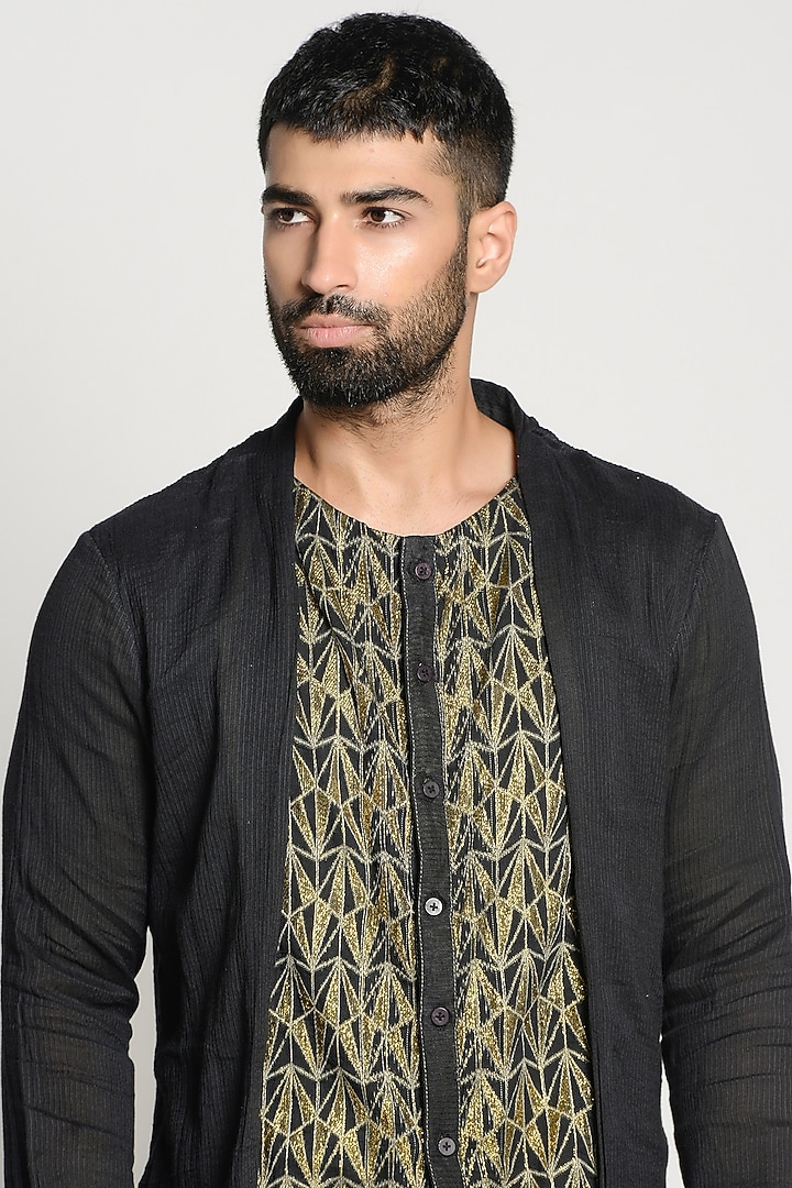 Black & Gold Linen Jacket Kurta by Rishi & Vibhuti Men at Pernia's Pop Up Shop
