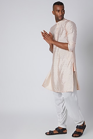 Peach Front Placket Kurta by Rishi & Vibhuti Men
