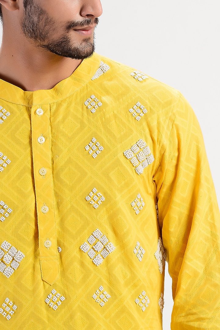 Yellow Pearl Embroidered Kurta by Rishi & Vibhuti Men at Pernia's Pop Up Shop