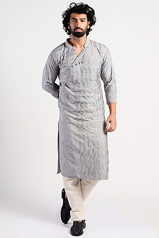 Pastel Grey Embroidered Kurta by Rishi & Vibhuti Men