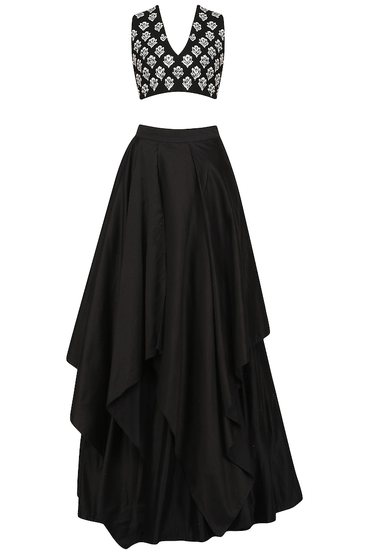 Black embroidered crop top and skirt set available only at Pernia's Pop Up Shop.