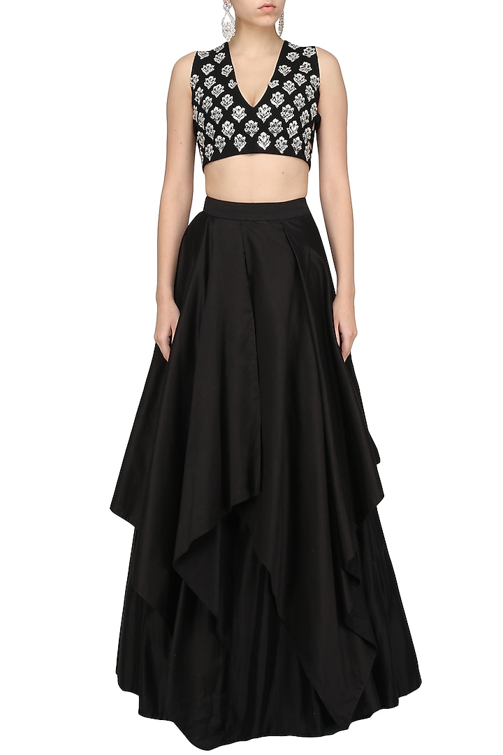 Black embroidered crop top and skirt set available only at Pernia's Pop Up Shop.