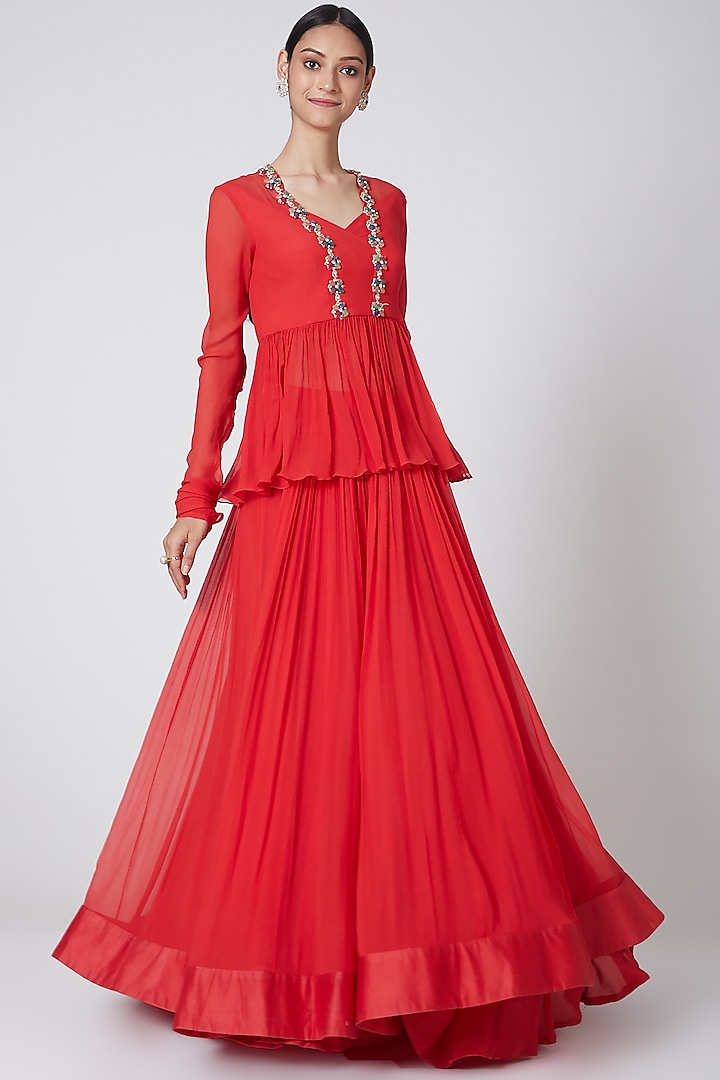 Red Embroidered Skirt Set by Ridhi Mehra