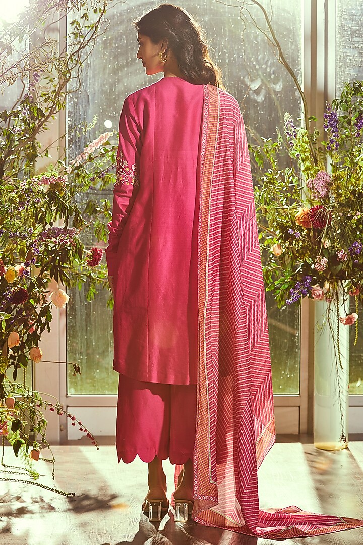 Fuchsia Chanderi Pants by Ridhi Mehra Pret at Pernia's Pop Up Shop