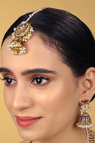 Gold Finish Kundan Polki & Pearl Drop Jhumka Earrings With Maangtikka by RNG