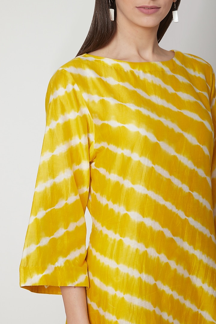 Sunshine Yellow Hand Dyed Kurta With Pants by Ruchira Nangalia at Pernia's Pop Up Shop