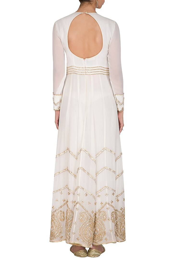 White Embellished Wedding Anarkali Set by Ruchira Nangalia at Pernia's Pop Up Shop