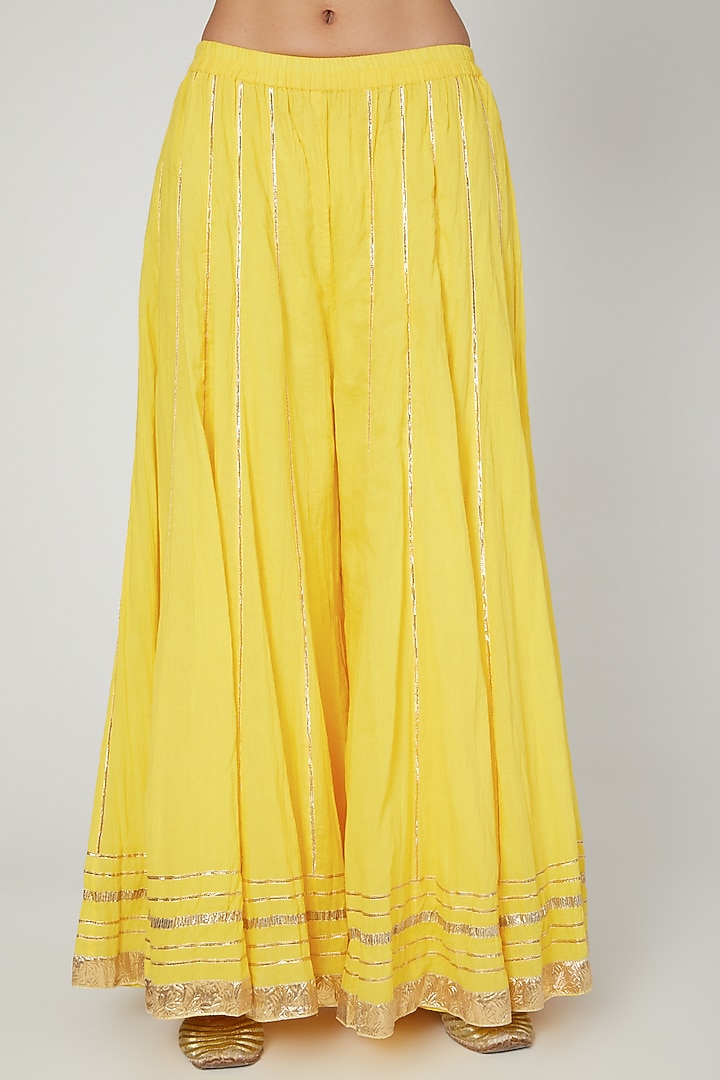 Haldi Yellow Gota Embroidered Kurta Set by Ruchira Nangalia at Pernia's Pop Up Shop