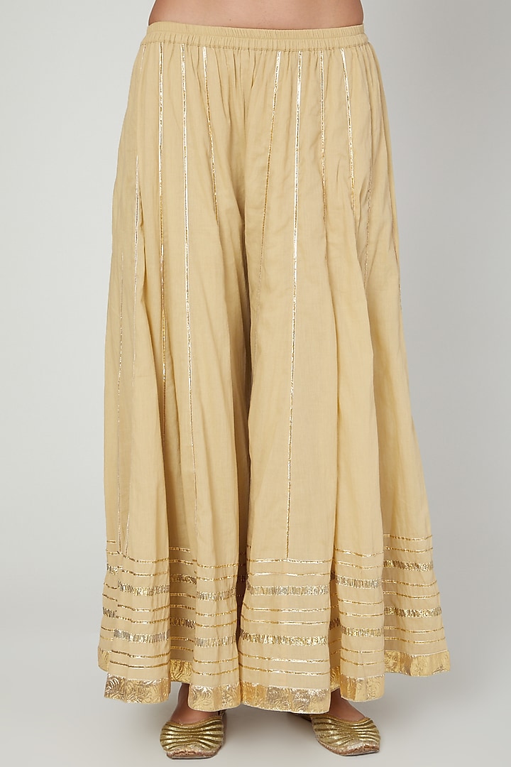 Nude Gota Embroidered Kurta Set by Ruchira Nangalia at Pernia's Pop Up Shop