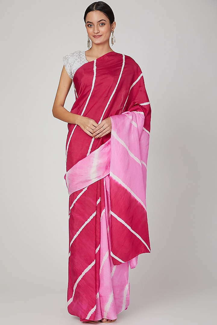 Pink Ombre Leheriya Festive Saree Set by Ruchira Nangalia at Pernia's Pop Up Shop