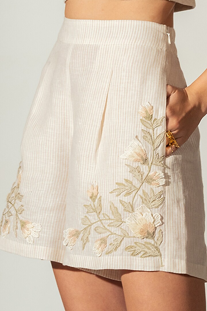 Ivory Linen Blend Bloom Printed Shorts by Ranna Gill at Pernia's Pop Up Shop