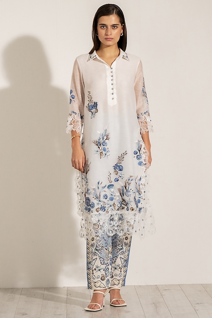 White Dhaka Linen Embroidered Tunic by Ranna Gill at Pernia's Pop Up Shop