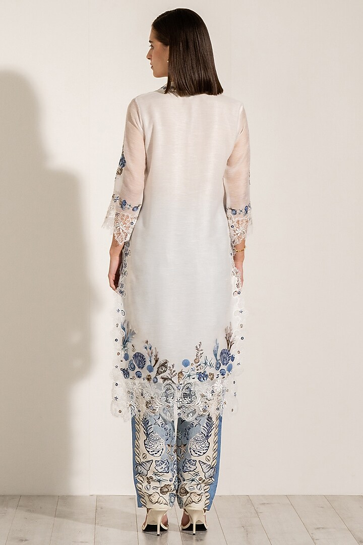 White Dhaka Linen Embroidered Tunic by Ranna Gill at Pernia's Pop Up Shop