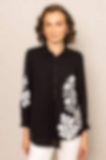 Black Royal Georgette Thread Embroidered Shirt by Ranna Gill at Pernia's Pop Up Shop