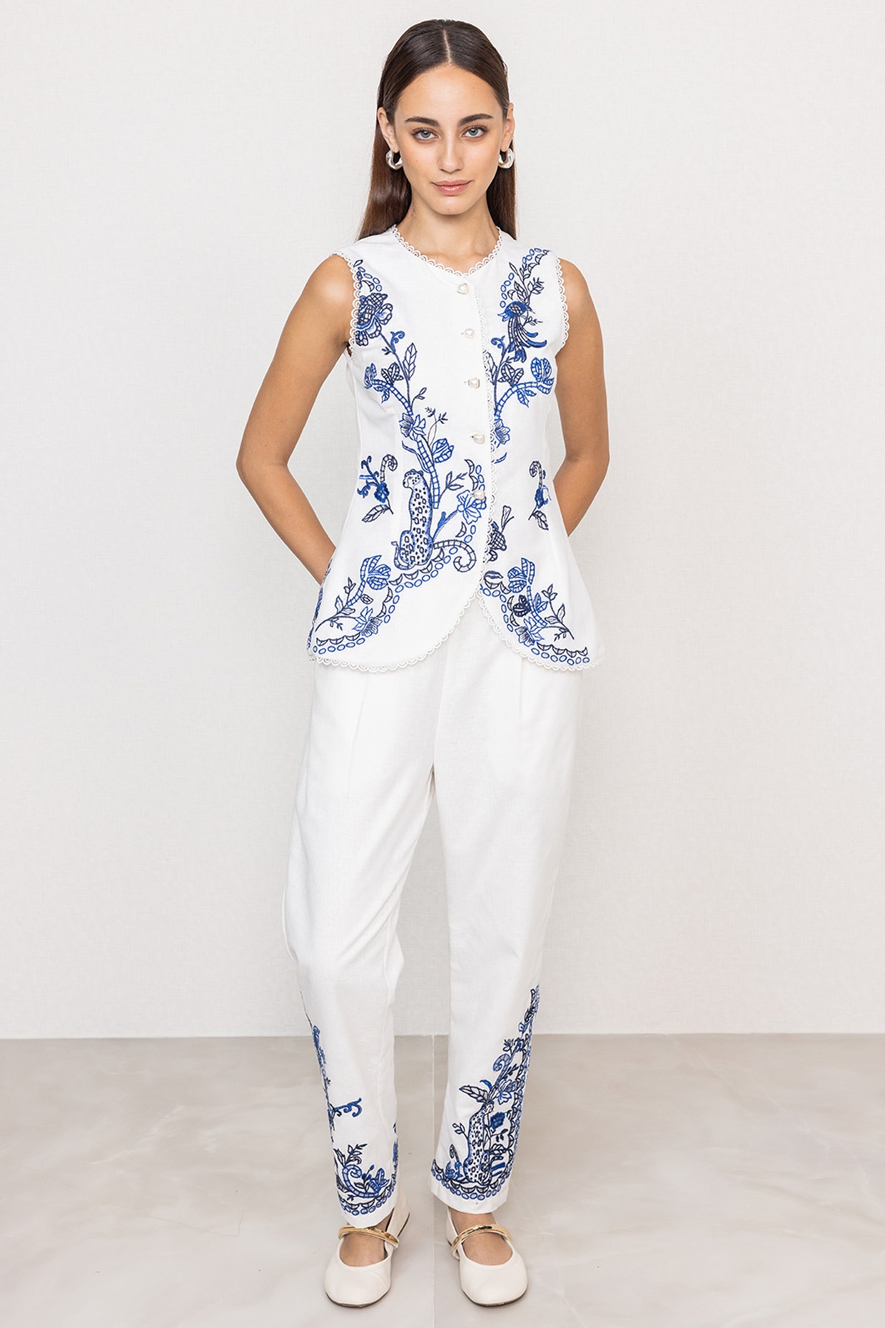 Ranna Gill White Poly Flex Embroidered Straight Pants