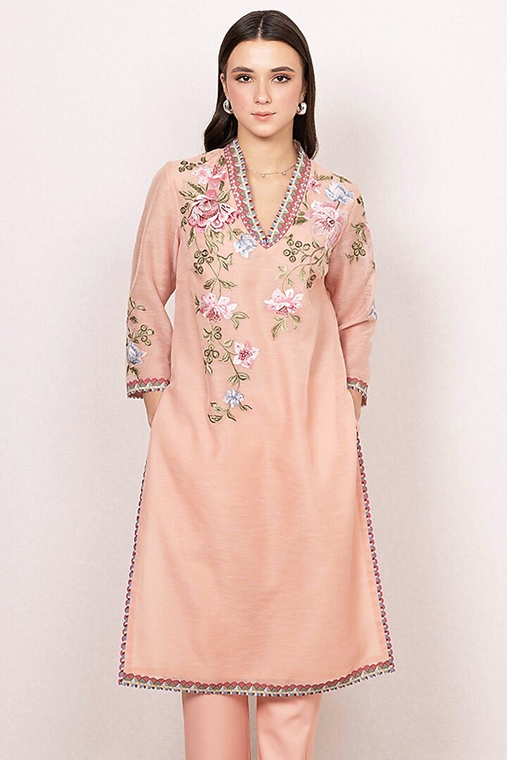 Peach Linen Floral Thread Embroidered Tunic Set by Ranna Gill at Pernia's Pop Up Shop