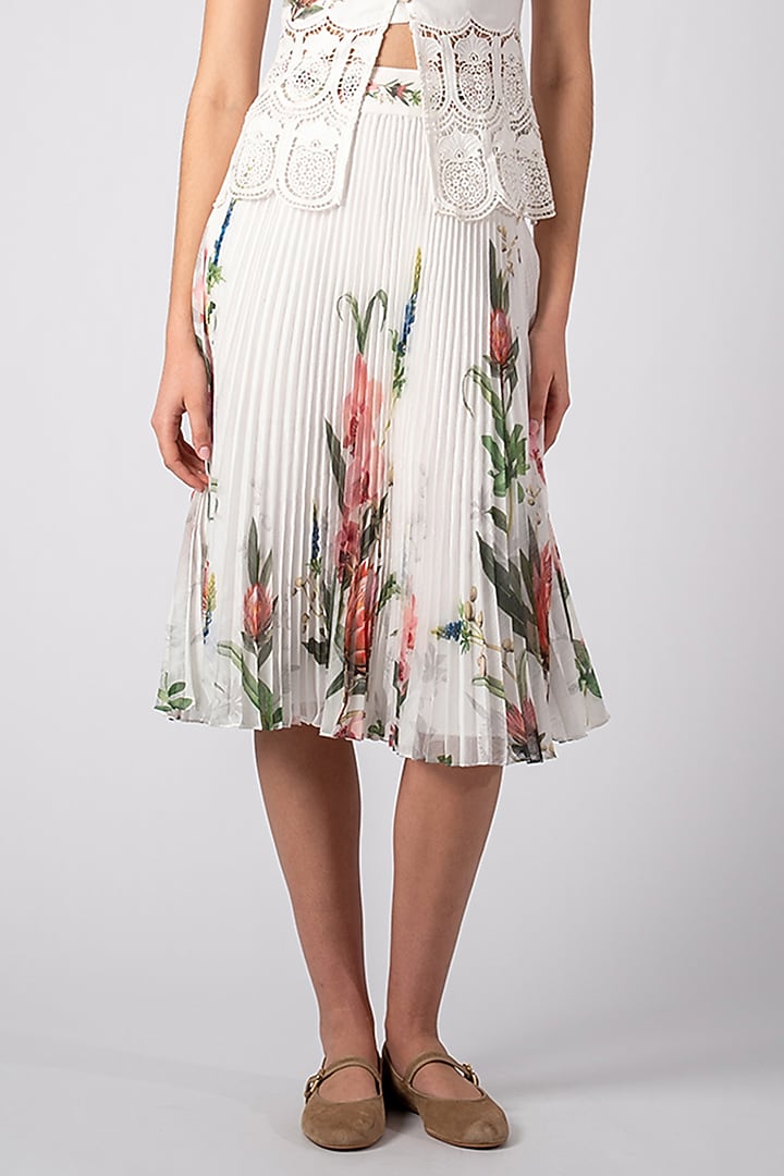 White Linen Skirt Set by Ranna Gill at Pernia's Pop Up Shop