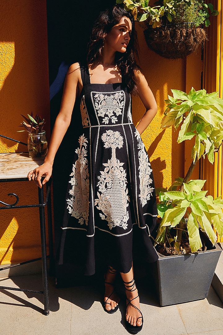 Black Viscose Linen Printed & Embroidered Midi Vacation Dress by Ranna Gill at Pernia's Pop Up Shop